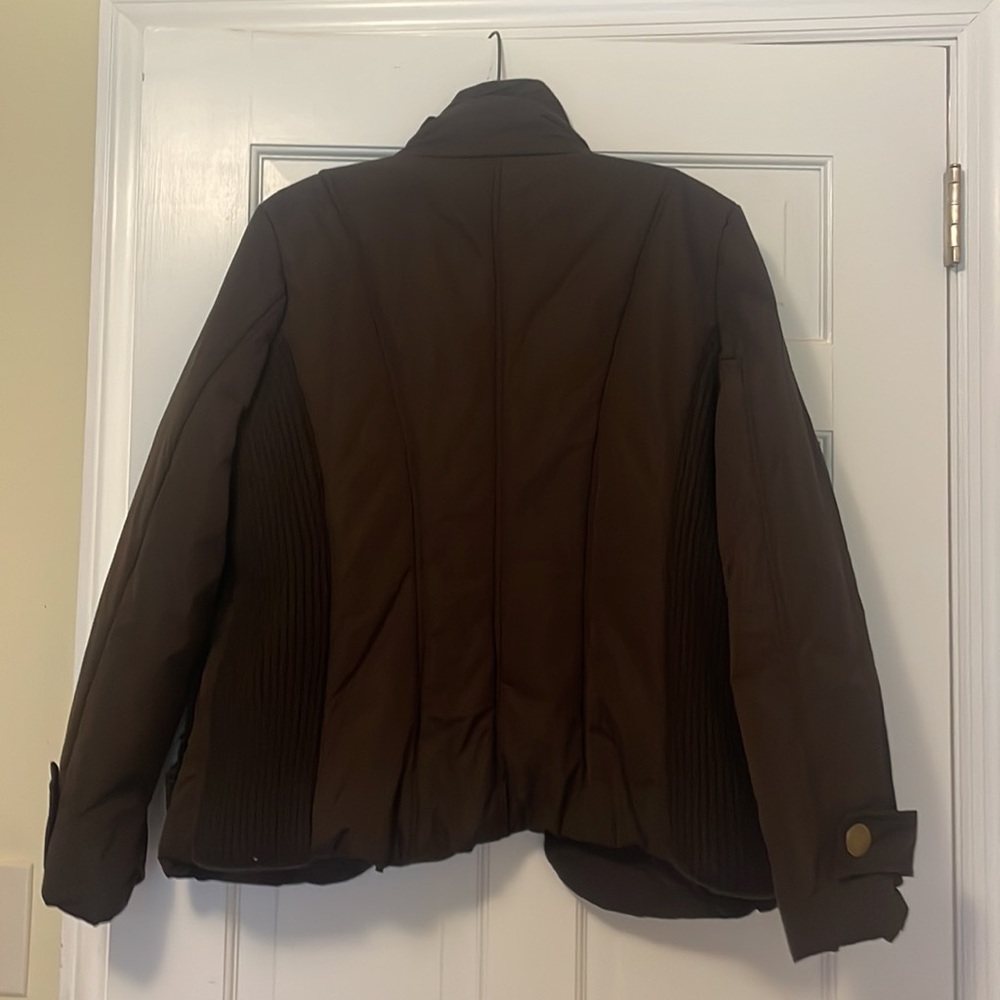 Brown ski jacket - Picture 3 of 7
